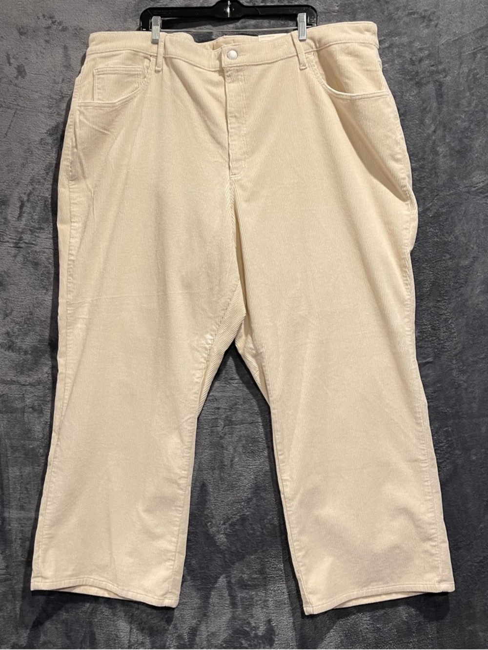 Universal Thread Cream Corduroy Pants Women’s Plus Size 28 High Rise Wide Leg